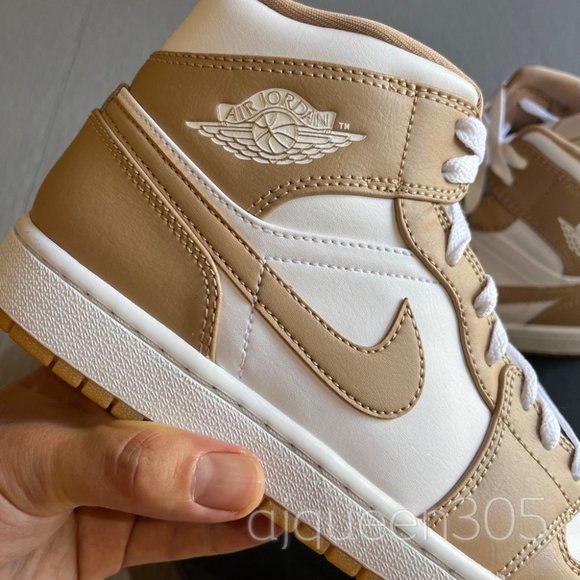 Air Jordan 1 Mid Hemp White Gum Yellow - Picture 2 of 8
